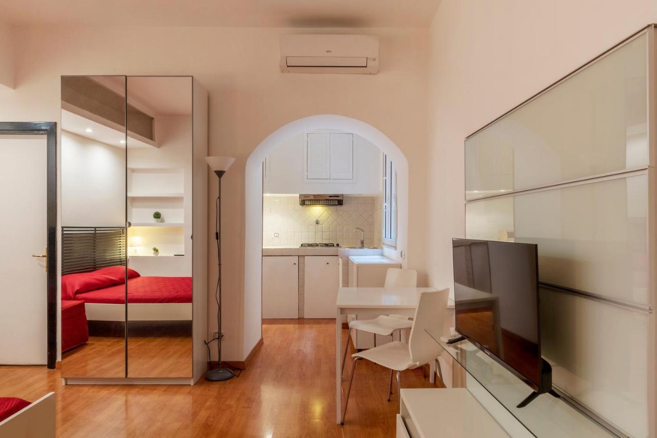 Trastevere & San Cosimato Studio Flat Рим Екстериор снимка